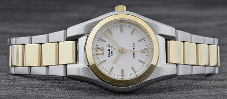 Casio "Lady Charm" наручные часы