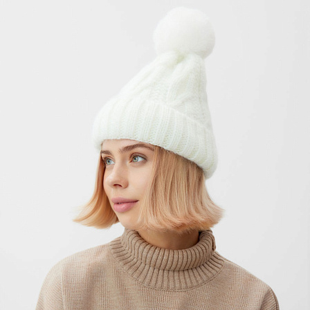 Шапка с подкладом и помпоном ц: молочный